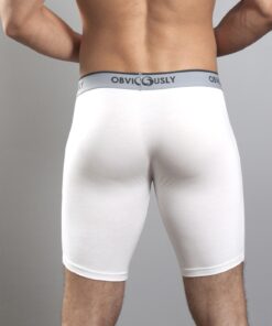 Hvid anatomiske bambus boksershorts – 9″ med anatomisk design og ekstra benlængde - Obviously Core